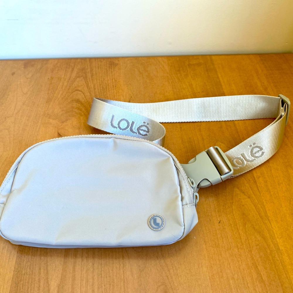 Lolë Crossbody Small Bag Natural Colour